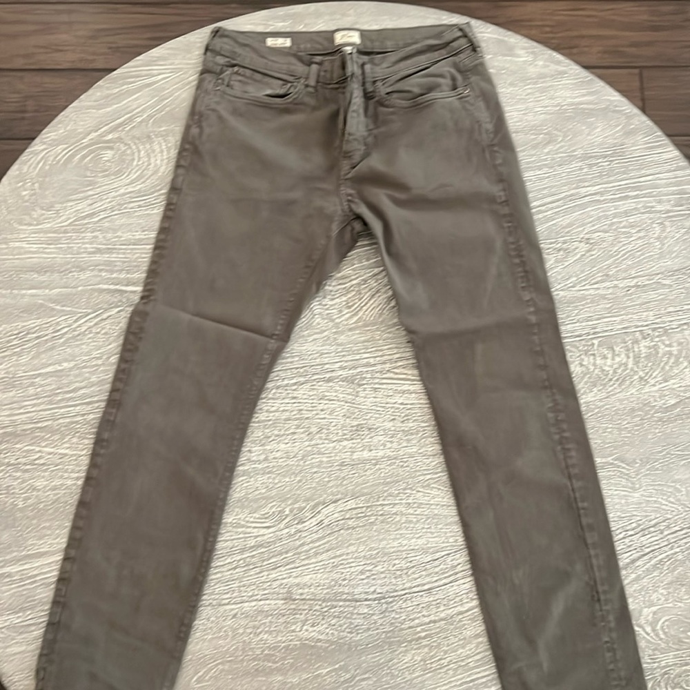 Men’s jcrew pants style 484 33/32 olive color